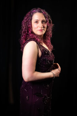 Portrait of Michelle Knudsen.